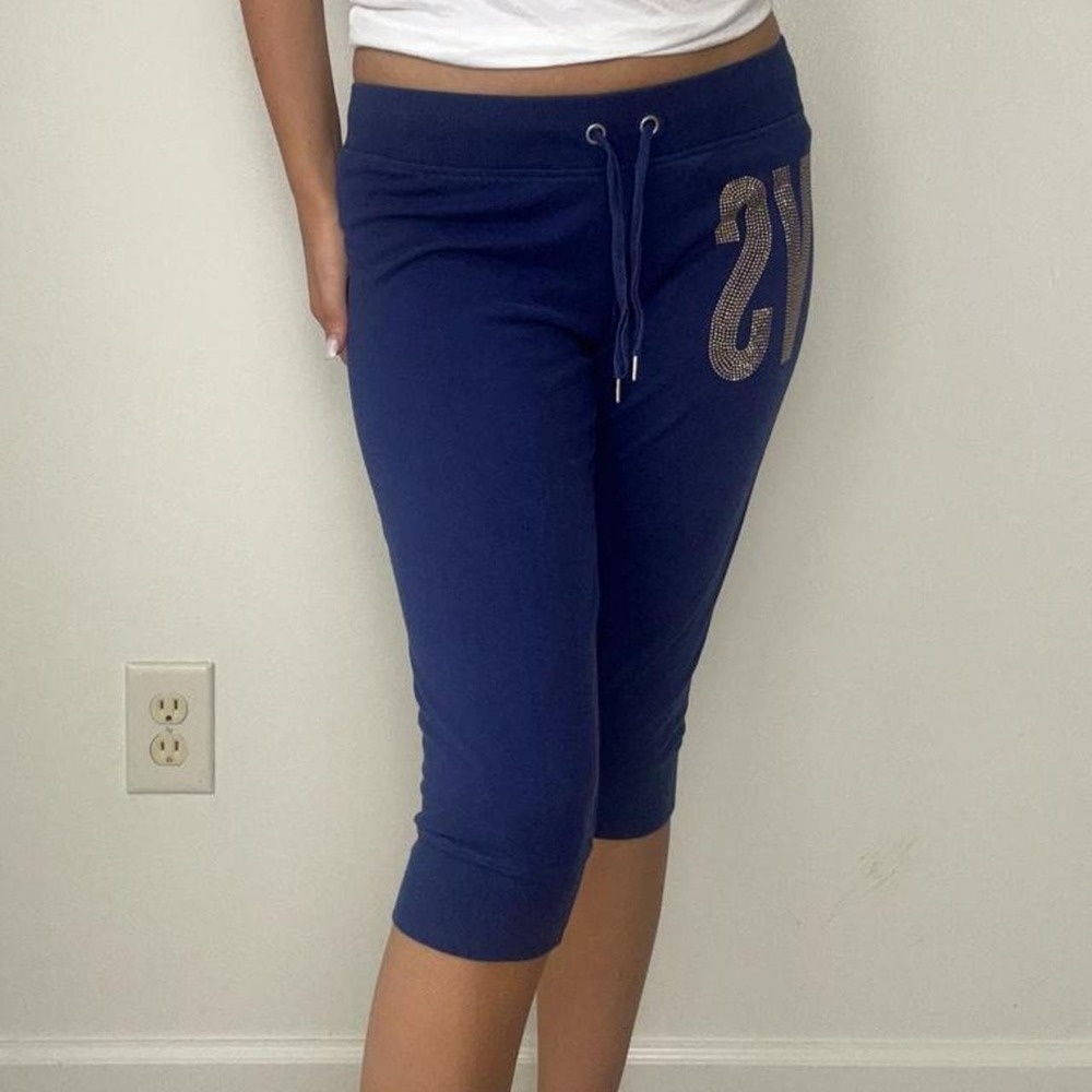 00s navy blue capri sweatpants with gold glitter 'VS' logo